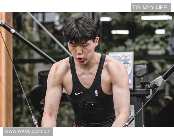 杨瀚森在G联盟磨练移动速度与护筐能力展现未来潜力