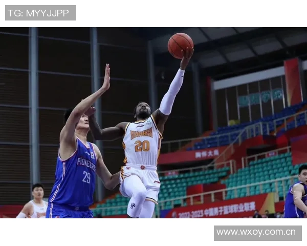 鲁本迪亚斯：积极心态助力球队成长上赛季的挑战成为进步的动力