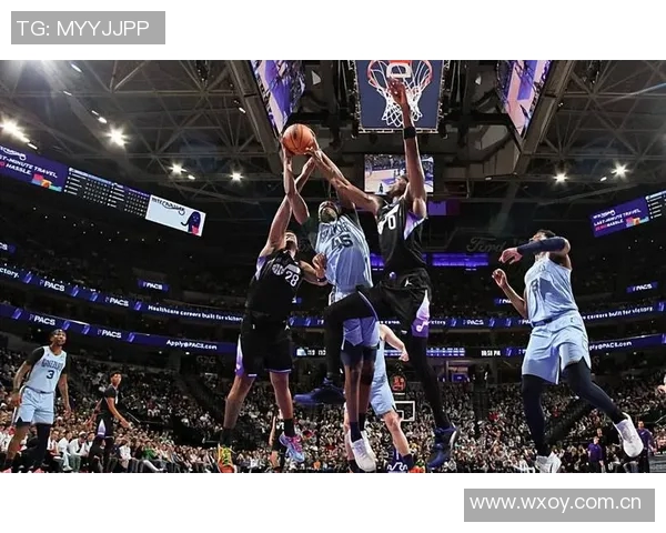 菜鸟表现出色灰熊新秀砍下27分黄蜂中锋完美7投7中贡献14分