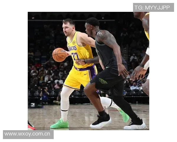 王仕鹏对东契奇失误态度不满呼吁积极退防减少负能量 王仕鹏对东契奇失误态度不满呼吁积极退防减少负能量