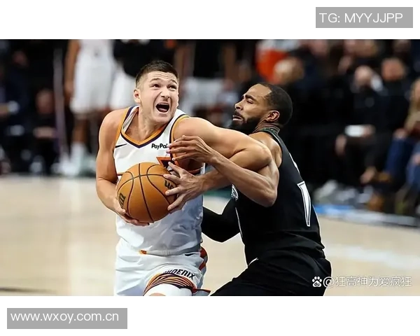 格雷森阿伦遭遇鼻部撞击流血伤势虽重但已无大碍恢复良好