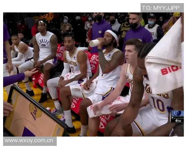 王猛回顾詹姆斯决定2的影响朋友们熬夜后纷纷吐槽不已