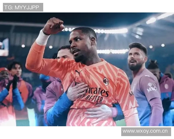 迪马济奥报道迈尼昂加比亚里奇提前归队与米兰合练