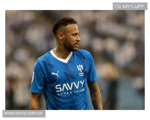 41岁蒂亚戈席尔瓦与弗鲁米嫩塞解约再度离队引发关注 41岁蒂亚戈席尔瓦与弗鲁米嫩塞解约再度离队引发关注